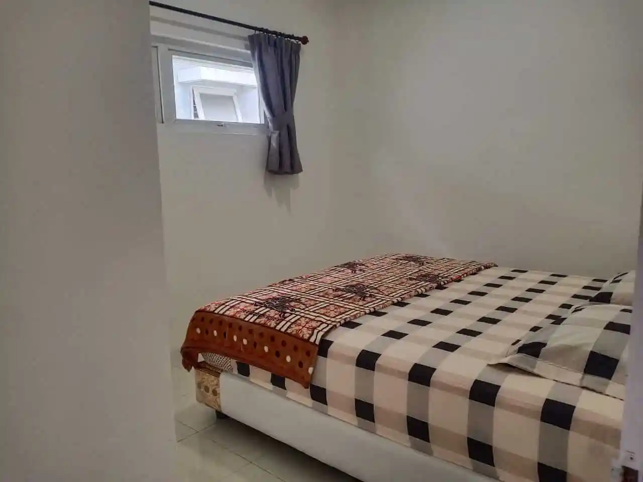 Kamar 2
